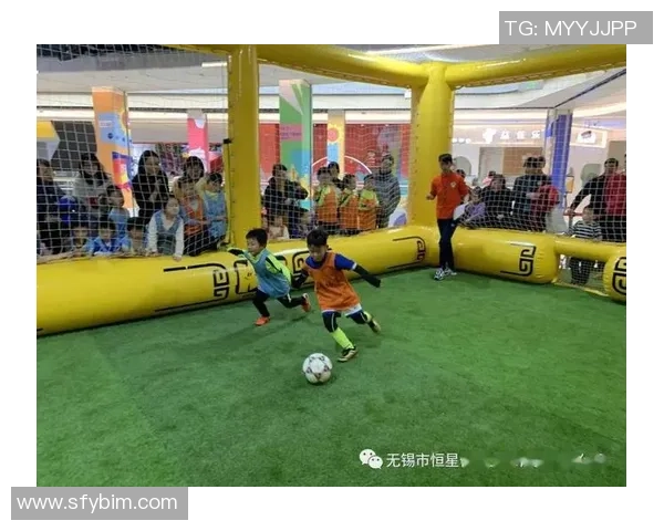 假扮足球明星视频连线挑战赛引发热潮网友纷纷参与互动乐趣无穷 假扮足球明星视频连线挑战赛引发热潮网友纷纷参与互动乐趣无穷