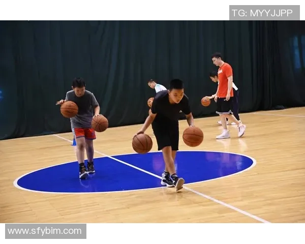 周强篮球生涯回顾与展望对话分享篮球梦想与奋斗历程