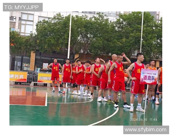 成都篮球队的拼搏之路与邀请赛的荣耀时刻