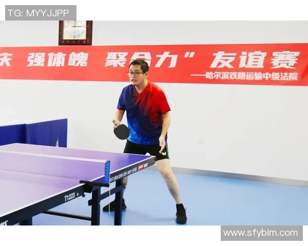 重庆足球队的速度之美：探索快速进攻与团队协作的完美结合