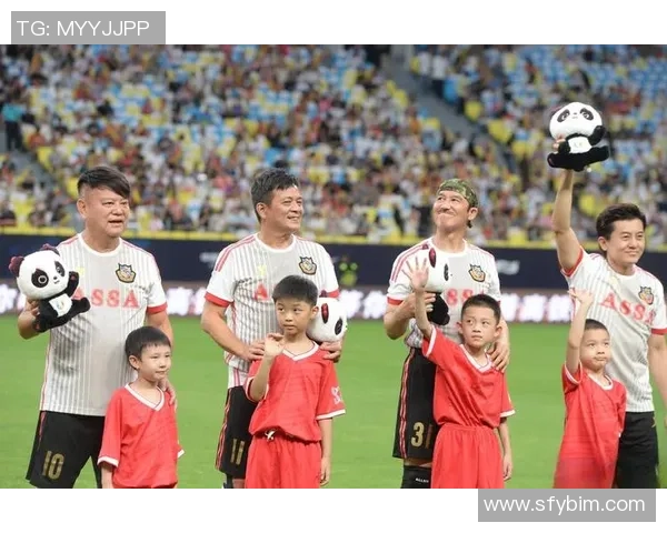 团队合作猜测足球明星名字的趣味挑战活动